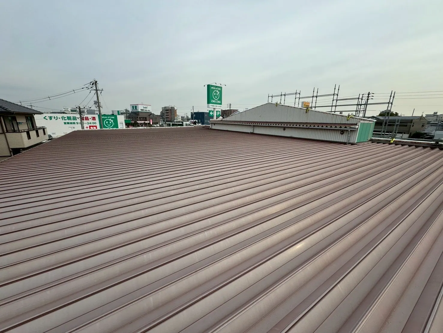 某大型店舗様 屋根外壁塗装工事(岡山県岡山市) Before