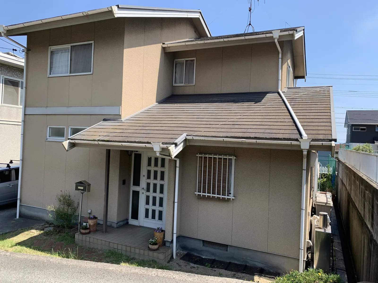 E様邸 屋根・外壁塗装工事 (岡山県倉敷市) Before