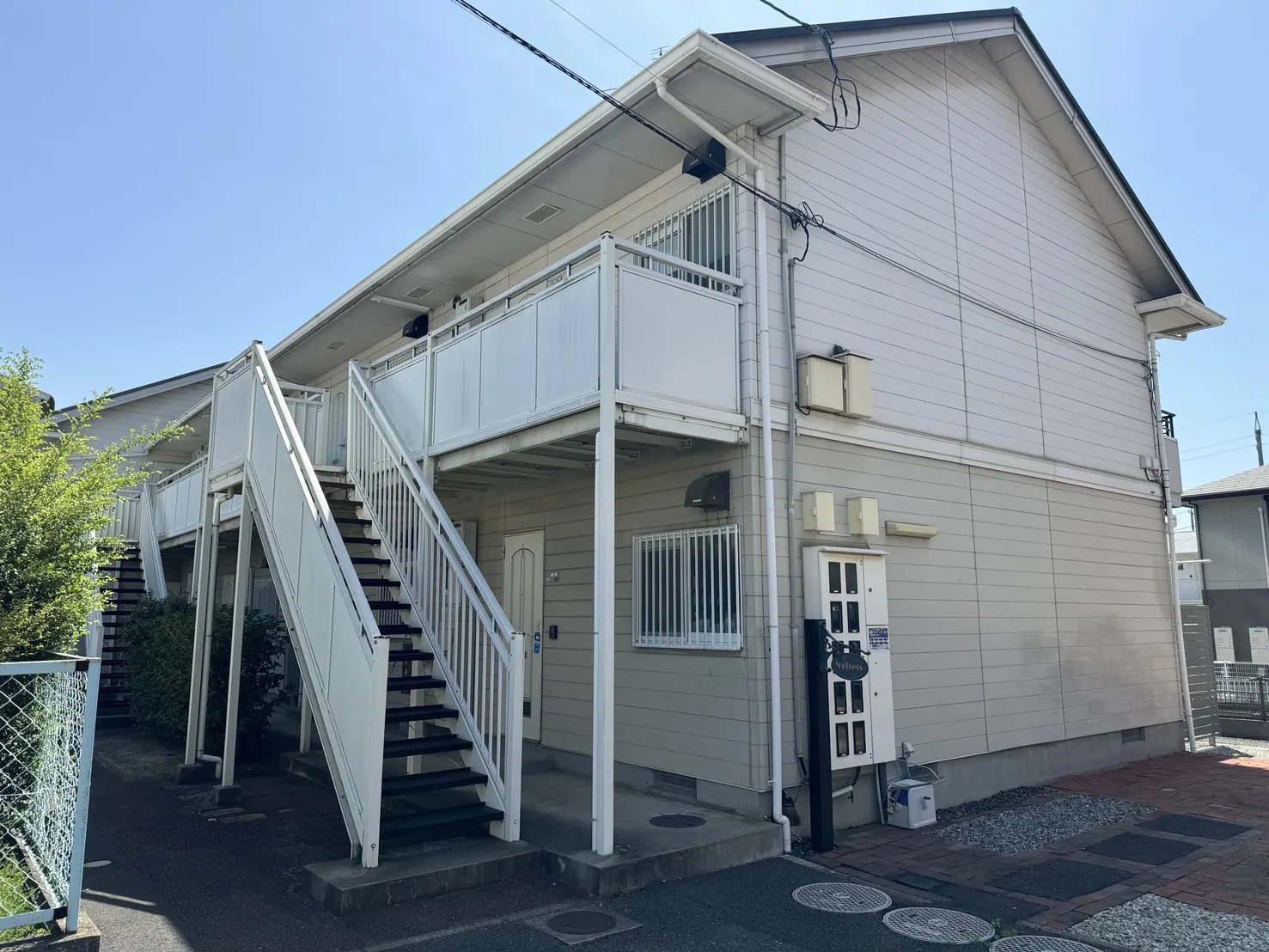 アパートオーナー様 屋根外壁塗装工事(岡山県岡山市) Before