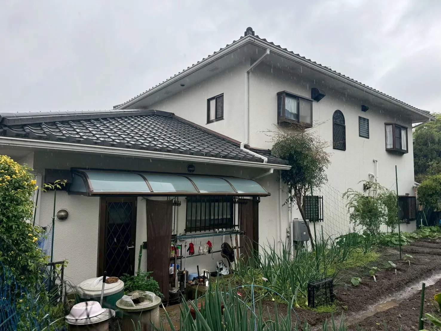 I様邸 外壁塗装・外塀塗装工事(岡山県岡山市) Before